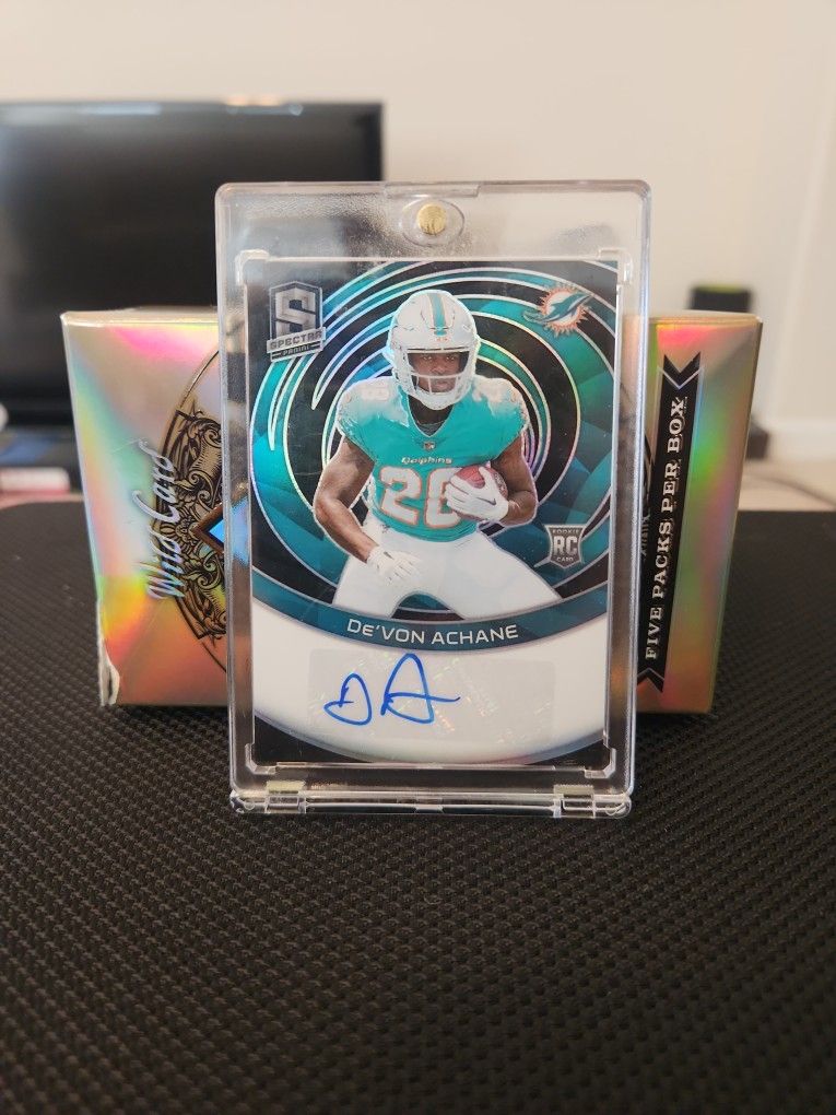 De'Von Achane Rookie Spectra Auto 39/99