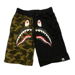 BAPE 1st Camo Back Shark Sweat Shorts