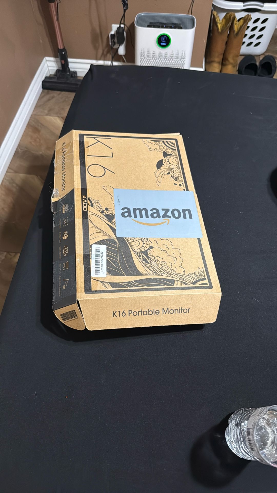 K16 Portable Monitor 