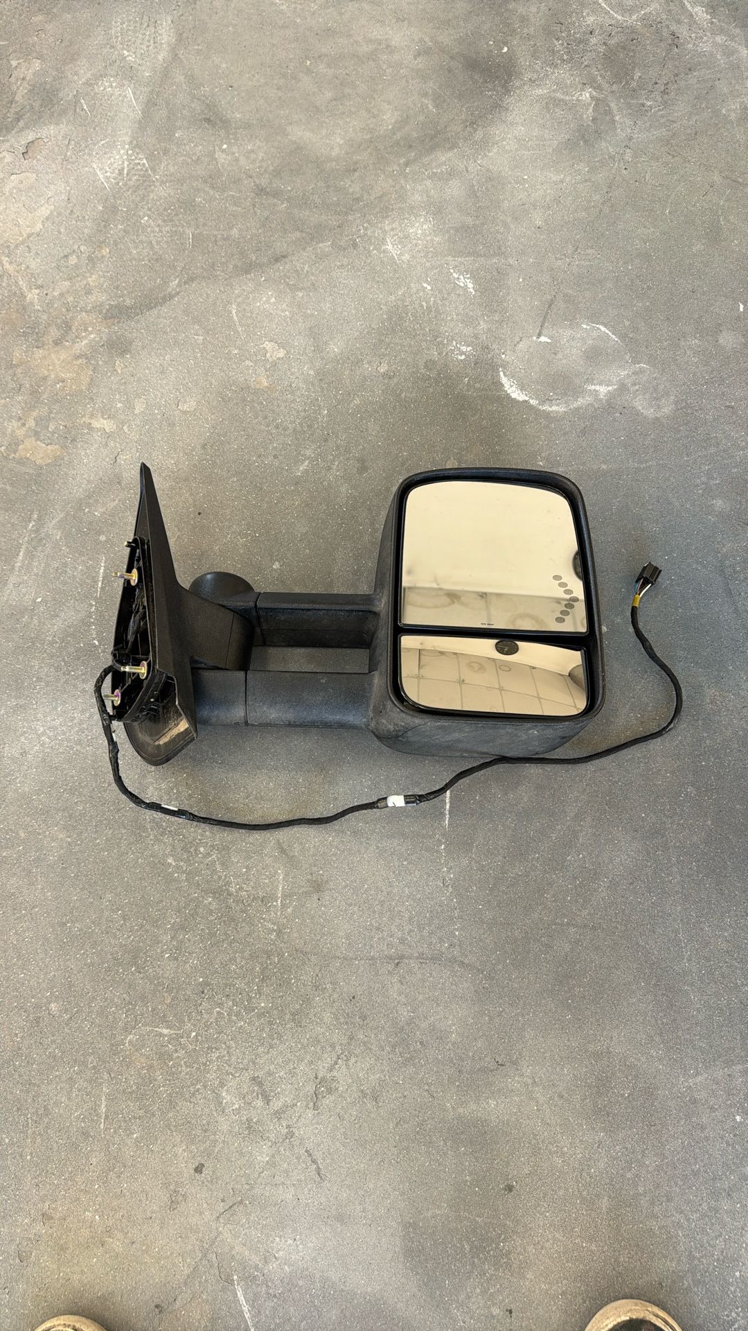 2007-2013 GM Passenger Side Mirror