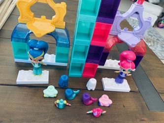 Shimmer and Shine playset.