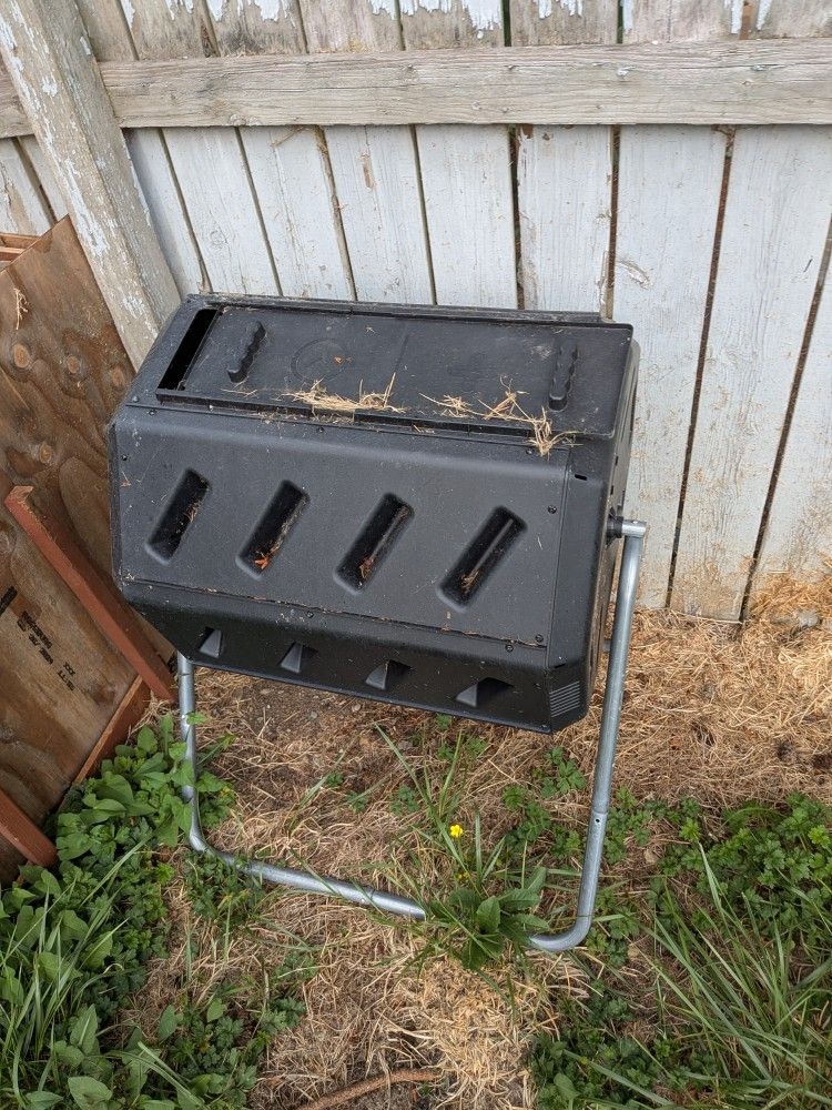 Turning Composter - Pending