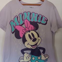 Disney Minnie.mouse Tshirt Size Medium 