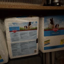 Kaytee Clean and Cozy Small Animal Bedding 85L 4 count