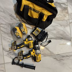 DEWALT 20 V MAX DCK299M2 - Kit de taladro percutor y destornillador, herramientas eléctricas inalámbricas con 2 baterías y cargador