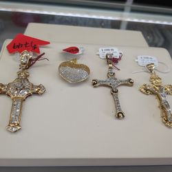 10k 14k Gold Diamond Pendant Different Prices And Different Grams Layaway Available 10% Down If You Are Interested Please Ask For Maribel Thank You 