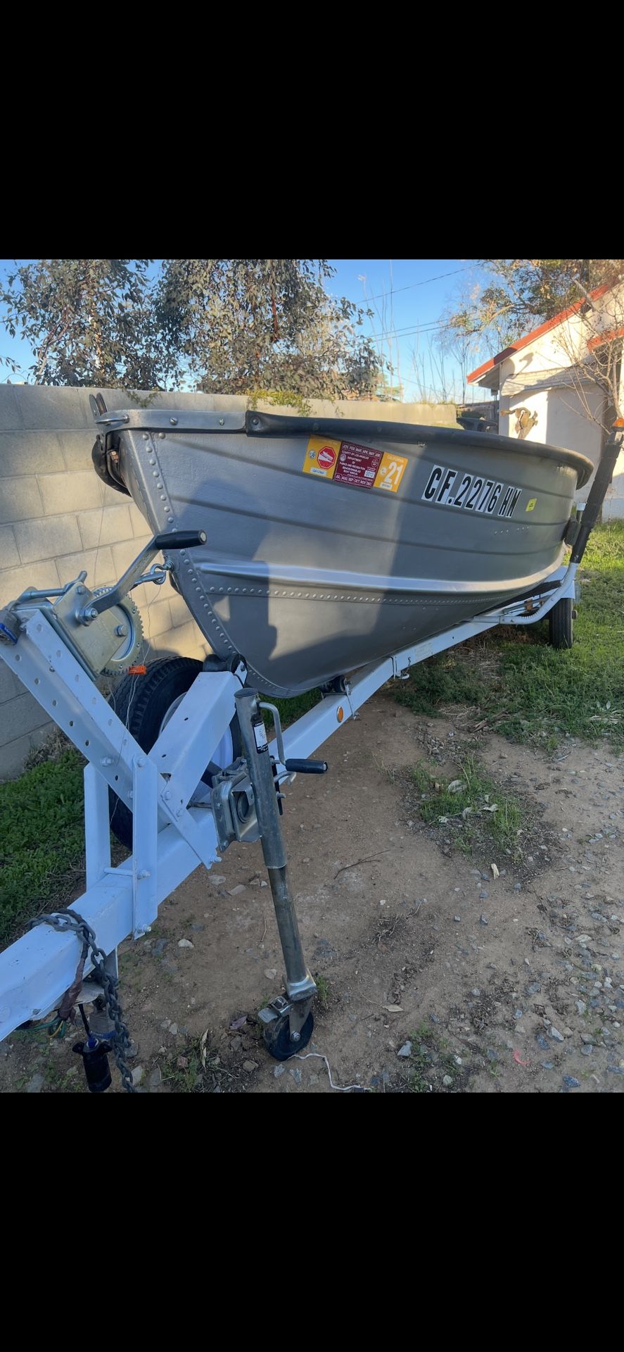 14’ Aluminum Fishing Boat