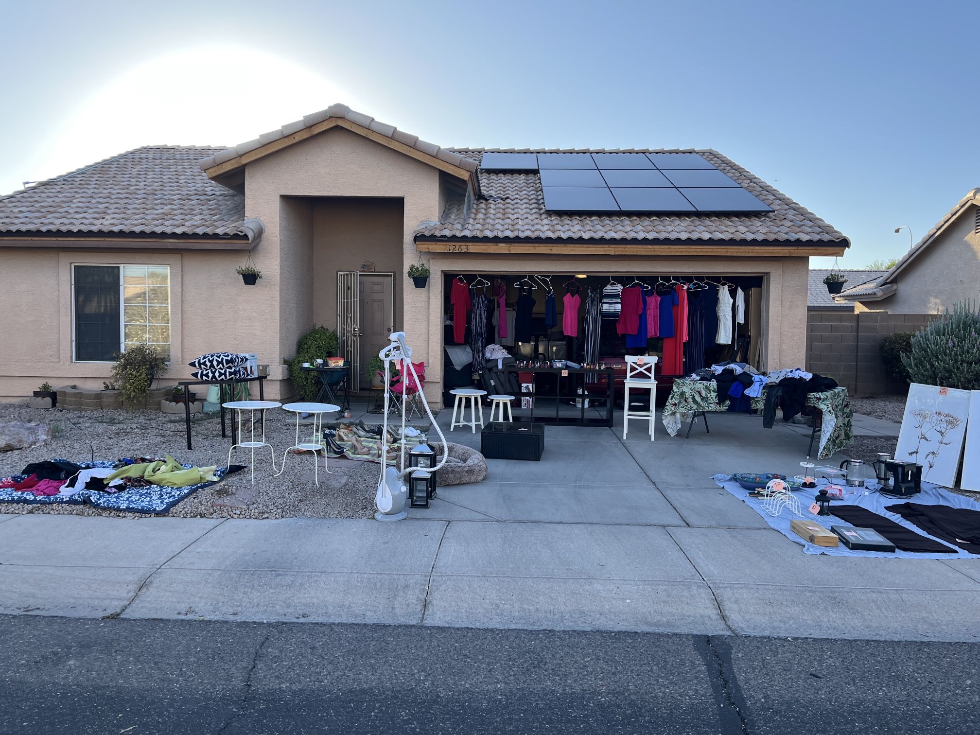 YARD SALE TODAY6/14!!! Cross Rd Pecos And McQueen