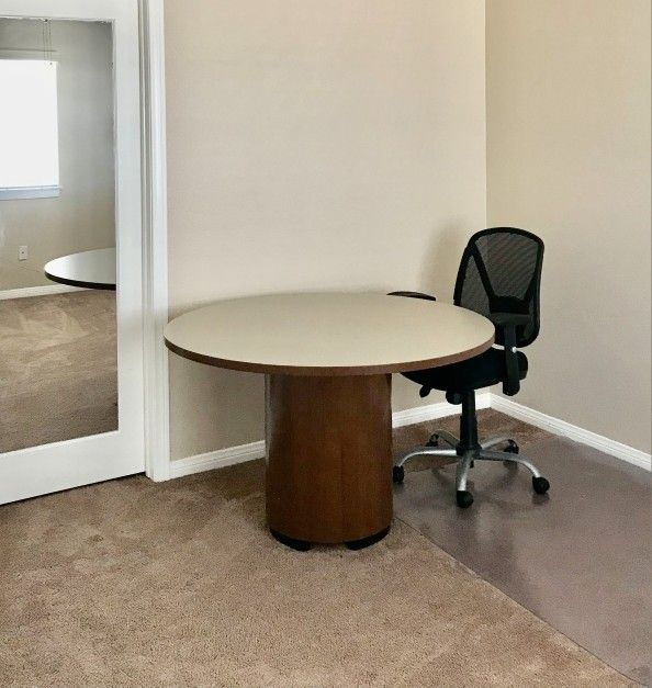 HON 42" Round Table With Drum Base