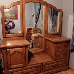 Solid Wood Vintage Dresser w/ Tri-Fold Mirror – $150 OBO