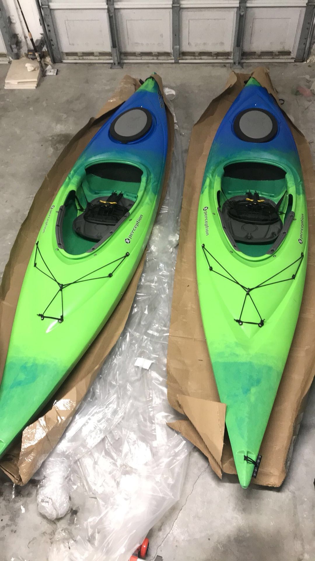 Perception rhythm 11 kayak!