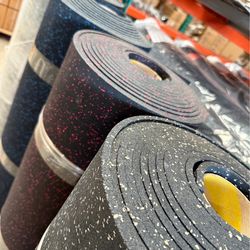 RUBBER FLOORING GYM FLOOR - COMMERCIAL GRADE! Heavy Duty Indestructible, Better Than Horse Stall Mats