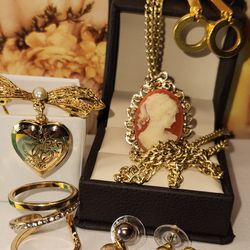 #2083, VICTORIAN REVIVAL, GOLD PLATED LOT, NECKLACES, EARRINGS, RING, BROOCH
