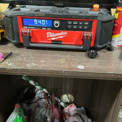 Milwaukee Pack out Bluetooth, Speaker, And Battery Charger