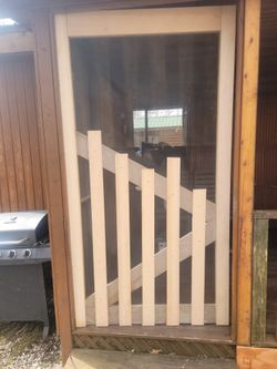 Screen doors