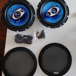 NEW PYLES 6X5 SPEAKERS  $45 %100 NUEVAS 2 TAPAS 2 CABLES  Y BOLTS 