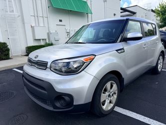 Kia soul 2018 57 k miles