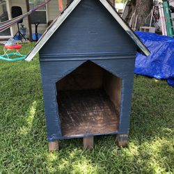 Dog House 