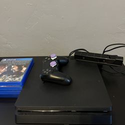 PS4 Slim (USED ONCE)