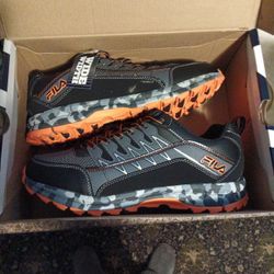 Fila Men's Evergrand Trail Running Sneakers 8.5