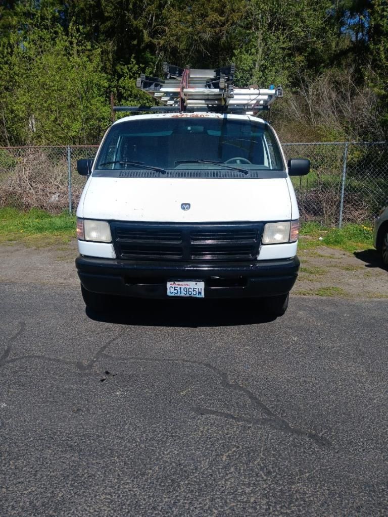 1998 Dodge Ram Van