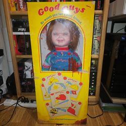 Trick or Treat Studios Ultimate Chucky 1:1 Replica Doll