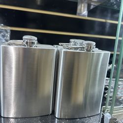 FLASKS 8oz
