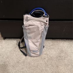 Camelback Rogue 2L Backpack