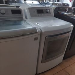 L.G. WASHER AND DRYER EVERYTHING GOOD 