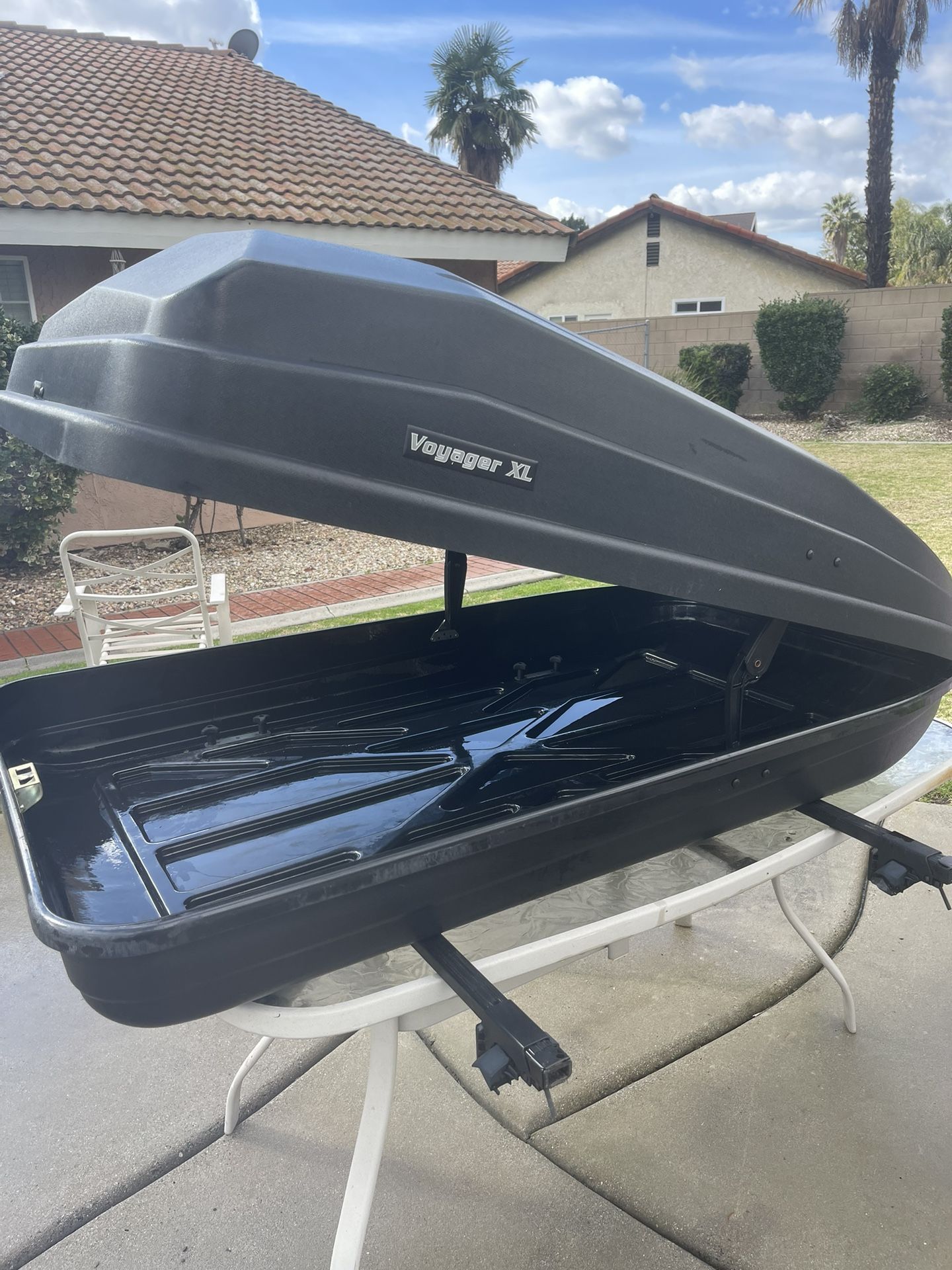 Roof Top Cargo Carrier for Sale in Alta Loma, CA OfferUp