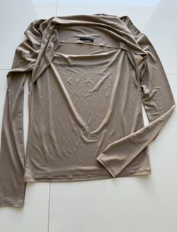 Gorgeous Long Sleeve Shirt size S/M