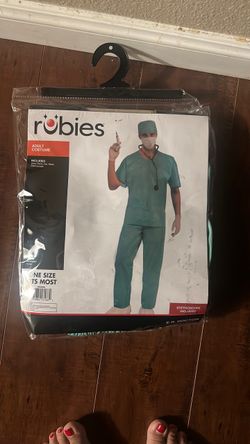 Costume