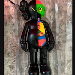 Kaws available LARGE AND SMALL