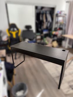 IKEA MICKE desk black