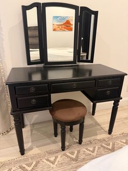 Black Makeup Vanity with Tri-Fold Mirror & Stool – 43”
