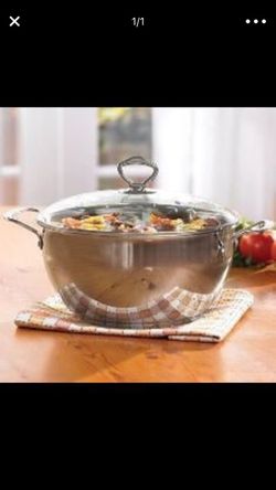 Caldero de 10 QT nuevo en caja
