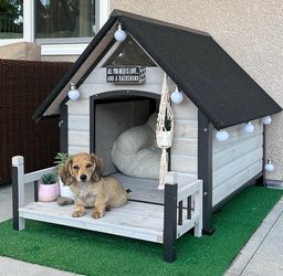 Outdoor Small Medium Dog House with Porch * Can Deliver *
