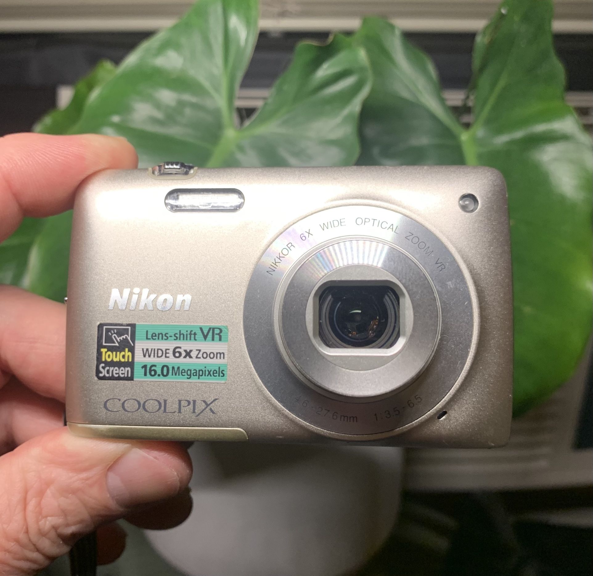 Nikon COOLPIX S4300 Digital Camera