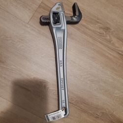 Ridgid 14" Offset Wrench 
