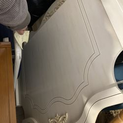 Twin Size Beautiful Head/footboard And Frame