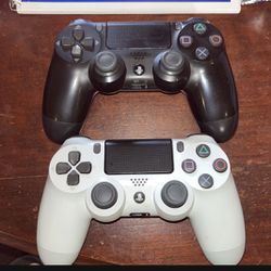 Sony Wireless PS4 Controllers (X2)
