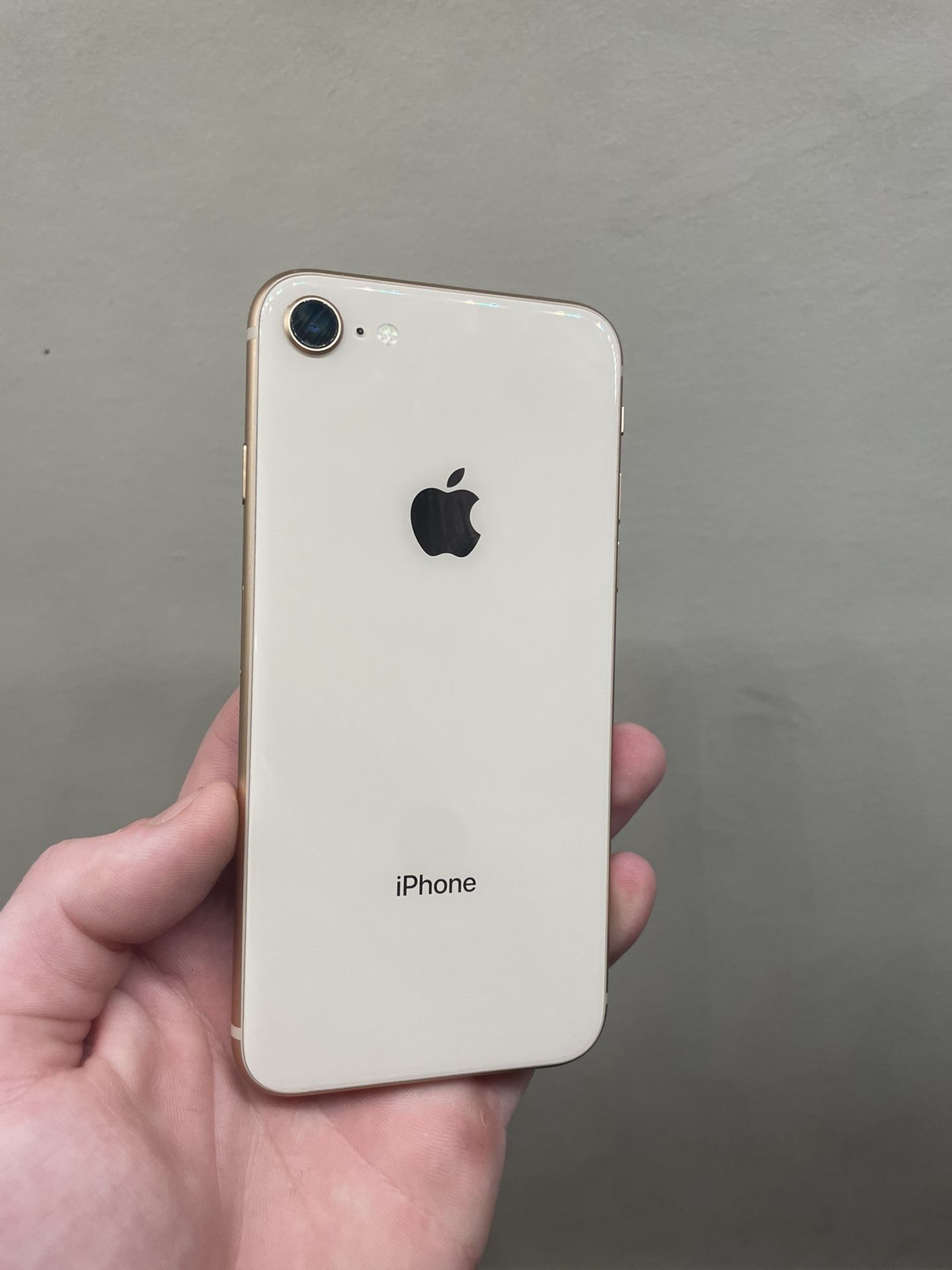 iPhone 8 64GB Unlocked