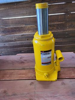 HYDRAULIC JACK