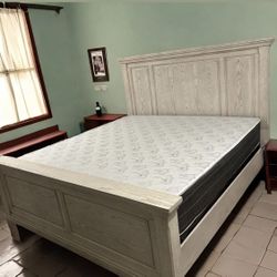 King Size Mattress Double Sided Of 10 Inches Thick New From Factory With its Plastic Also Available in Twin, Full or Queen Same Day Delivery