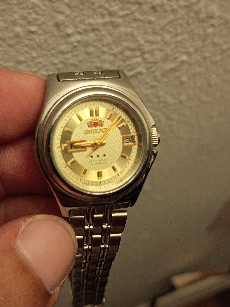 Women's Automatic Orient 21 Jewels Watch