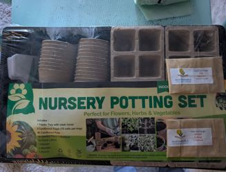 Nursery potting set
