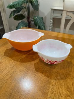 Two Pyrex Mixing Bowls. I medium and one small size. No chips or cracks