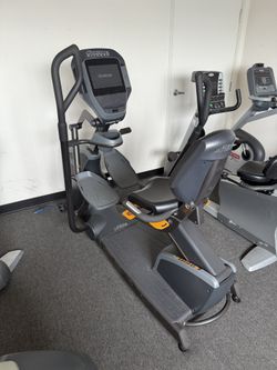 Octane recumbent bike with moving arms, Commercial gym equipment