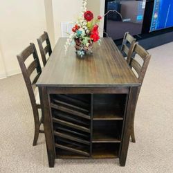 AP- Counter Height Dining Table and 4 Barstools- Fast Delivery - Financing 