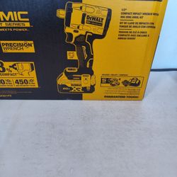 Dewalt 20v Brushless 1/2" Impact Wrench Kit 
